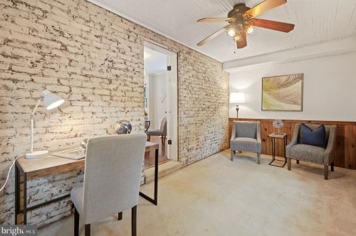 2409 Seminary Rd, Silver Spring MD 20910-1354 exterior