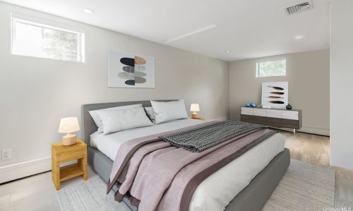 851 Sycamore Ave, Bohemia NY 11716-1743 exterior