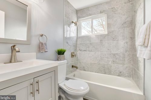 5150 8 St, Washington DC 20011-4022 exterior