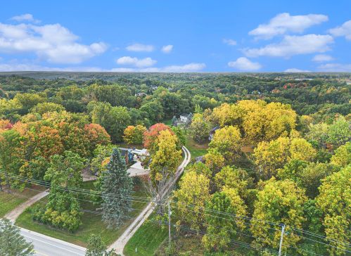 3890 Knapp St, Grand Rapids MI 49525-9602 exterior