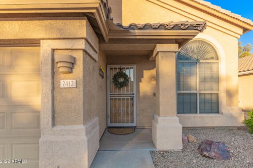 2412 Cielo Grande Ave, Phoenix AZ  85024-7552 exterior