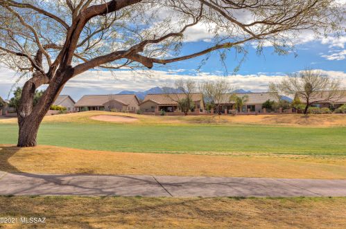 1374 Night Heron Dr, Green Valley AZ 85614-6014 exterior