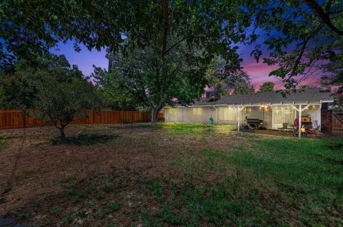 193 Briarcliff Dr, Folsom, CA 95630-3325