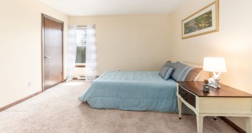 8751 Oklahoma Ave, Milwaukee WI  53227-4544 exterior