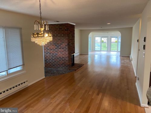 15614 Hackney Ln, Silver Spring, MD 20906-1442