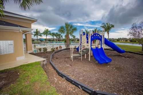 27872 Arrowhead Cir, Punta Gorda FL 33982-4800 exterior