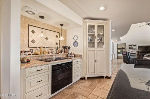 35825 17th Ave, Phoenix AZ  85086-7251 exterior