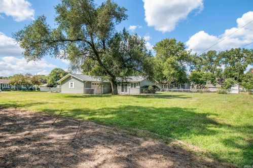 56450 Ellen Ave, Mishawaka IN 46545 exterior