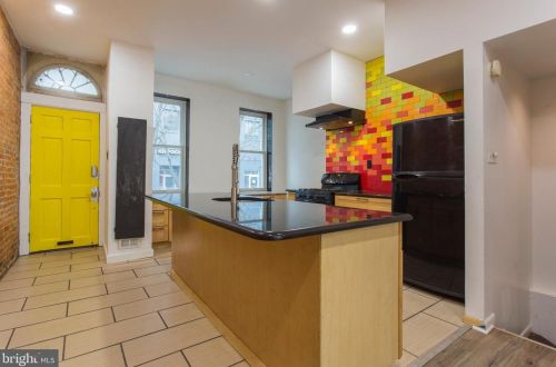 421 13 St, Philadelphia PA 19147-1142 exterior