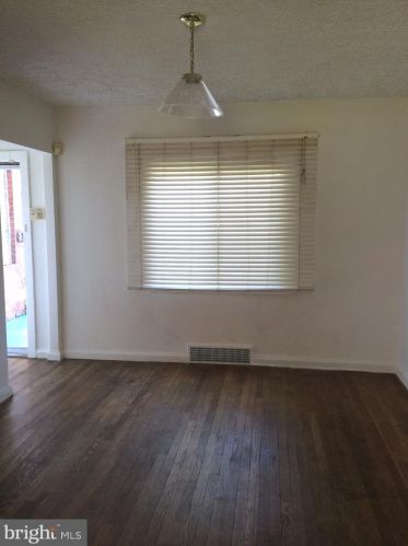 3449 Clay St, Washington DC  20019-1422 exterior