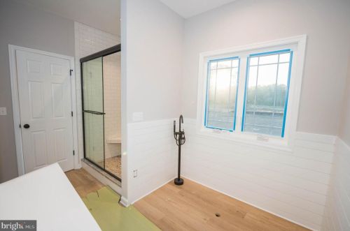 10676 Stewart Nck Rd, Princess Anne MD 21853-2816 exterior