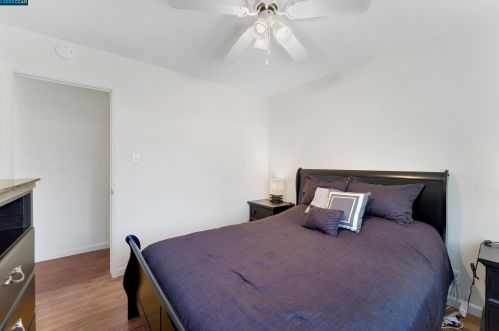 3112 Mount Diablo St, Concord CA 94518-1146 exterior