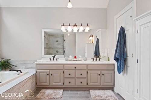 611 Belgrave Ln, Tucker GA  30084-2077 exterior