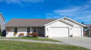 804 Willowbrook Dr, Wenatchee, WA 98801-8002