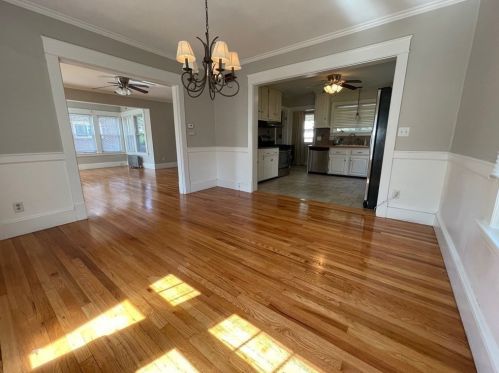 44 Eddywood St, Springfield MA 01118-1533 exterior