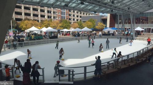 1707 Lansdowne Way, Silver Spring MD 20910-1440 exterior