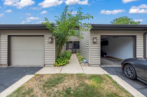 9043 70, Milwaukee WI 53223-2114 exterior