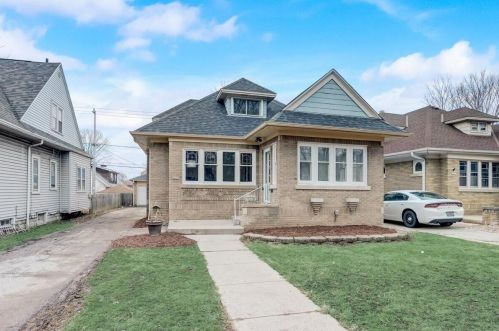 2339 60th St, Milwaukee WI  53219-2129 exterior