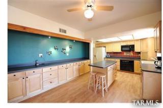 4615 Camino Gacela, Tucson AZ  85718-6811 exterior