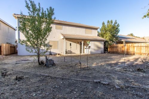 962 Ashford Dr, Turlock CA 95382-0262 exterior