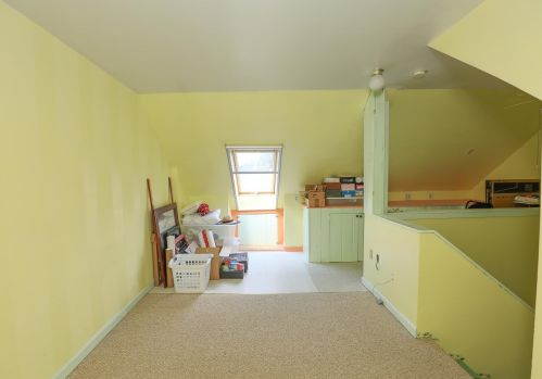 3 Whitewater Dr, Concord NH 03303-1546 exterior