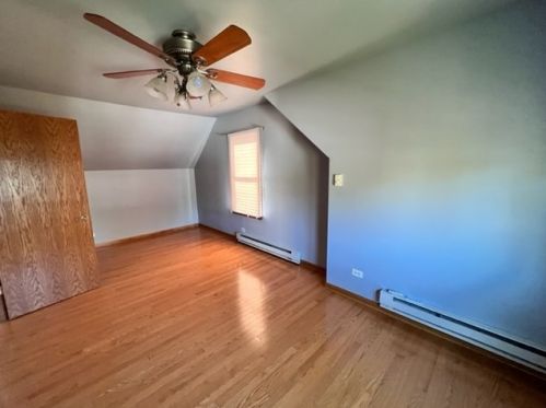 9308 Trumbull Ave, Chicago IL 60655-3326 exterior