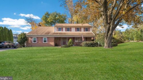 2350 Steven Rd, Huntingdon Valley, PA 19006-6610
