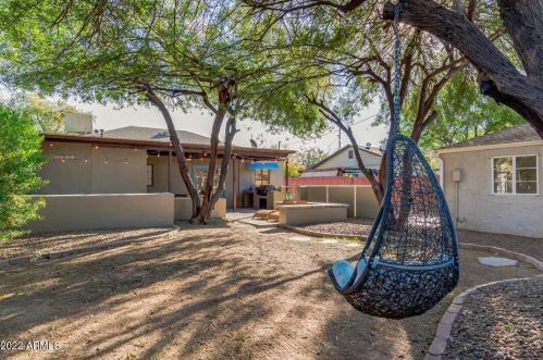 2608 10 St, Phoenix AZ 85085-7781 exterior