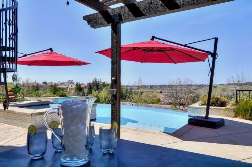 3268 Bordeaux Dr, Folsom CA 95762-3982 exterior