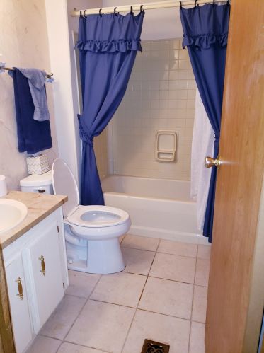 585 Huntsbridge Rd, Matteson IL 60443-2126 exterior