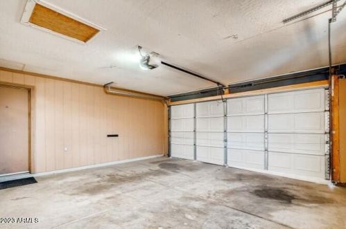 3216 Angela Dr, Phoenix AZ  85032-2068 exterior