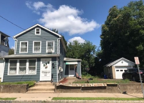 59 New St, Rockaway, NJ 07866-3426