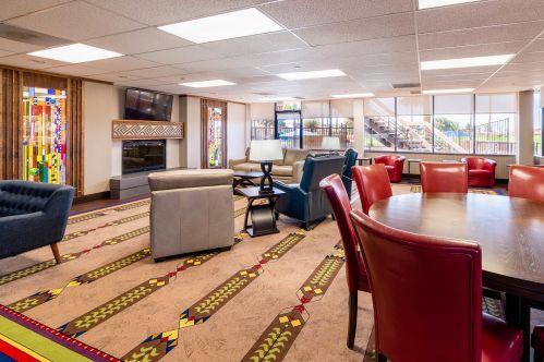 1863 Peach Tree Dr, Chandler AZ 85249-8917 exterior