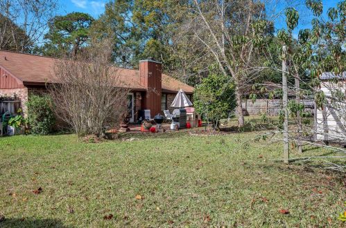 4712 Frontier Rd, Milton FL  32571-1331 exterior