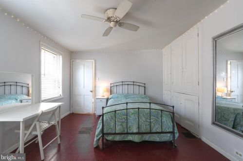 1223 6 St, Philadelphia PA 19120-3101 exterior