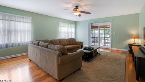 952 Ardsley Ln, Bridgewater NJ 08807-1101 exterior