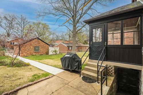 6419 Devonshire Ave, Saint Louis MO 63109-2663 exterior