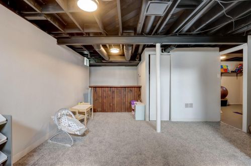 3727 99th St, Milwaukee WI  53222-2421 exterior