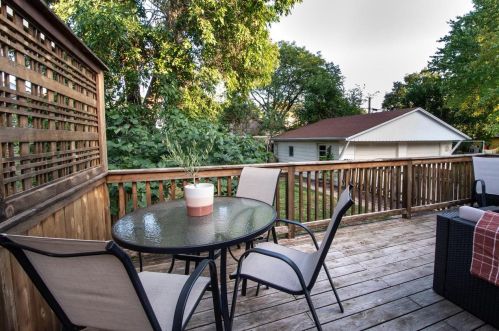 1829 Spaight St, Madison WI  53704-5546 exterior