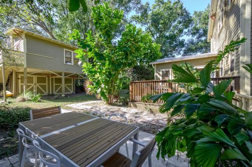 308 Louisiana Ave, Tampa FL 33614-6648 exterior