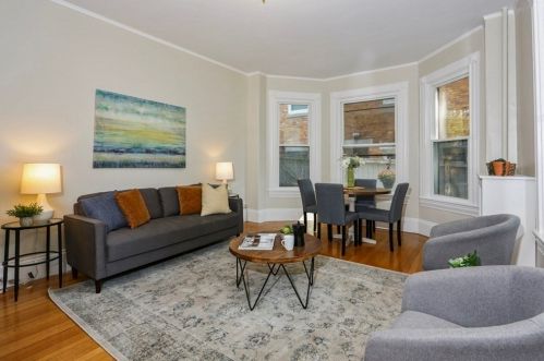 15 Fairbanks St, Brookline, MA 02446-4625