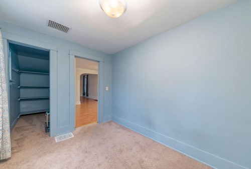 2822 Mount Olivet Rd, Kalamazoo MI 49004-1833 exterior