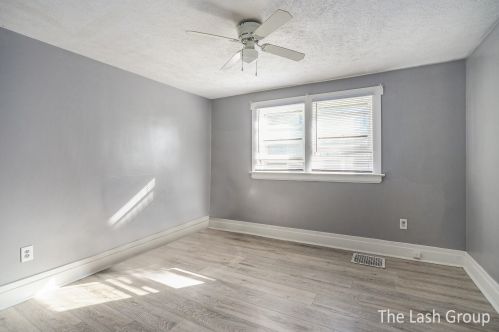 934 Dorchester Ave, Grand Rapids MI 49503-4806 exterior