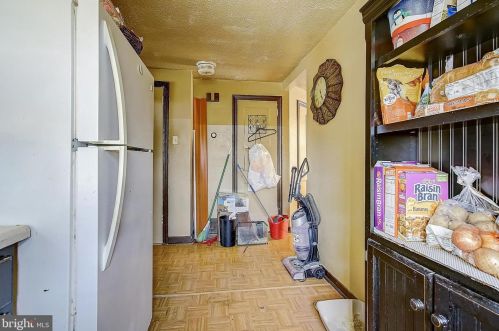 7554 Gilbert St, Philadelphia PA 19150-2606 exterior