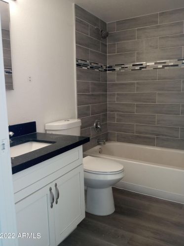 2921 38 St, Phoenix AZ 85008-2221 exterior