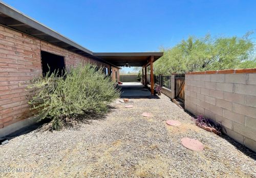 6201 Pomona Rd, Tucson AZ  85704-1061 exterior