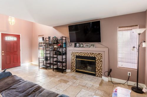 31905 Calle Redondela, Temecula CA 92592-3903 exterior