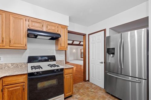 4607 Forest Valley Dr, Saint Louis MO 63128-3431 exterior