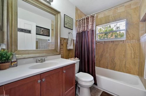 1141 16 Ave, Naples FL 34117-2209 exterior