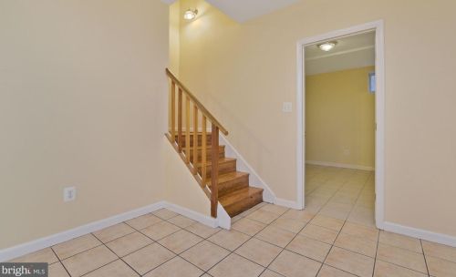 12817 Jingle Ln, Silver Spring MD 20906-3736 exterior